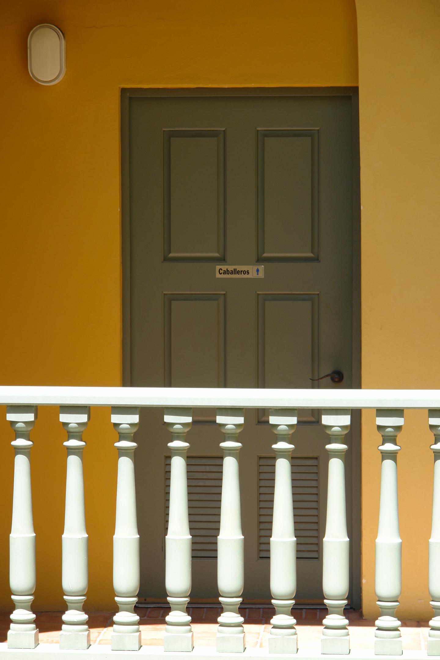 Calle de la Fortaleza 56 - Antigua Real Audiencia - Conservatorio De Artes Del Caribe - San Juan (Viejo San Juan) - 2011 00020